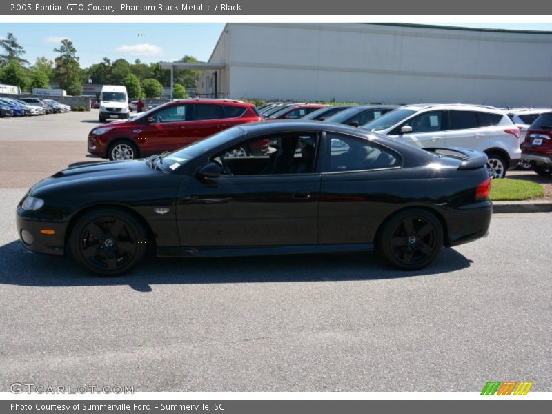 Phantom Black Metallic / Black 2005 Pontiac GTO Coupe