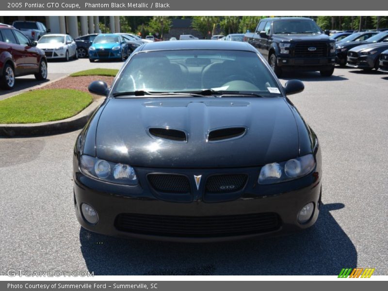 Phantom Black Metallic / Black 2005 Pontiac GTO Coupe