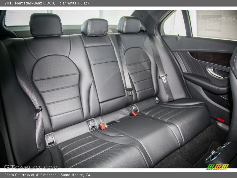 Polar White / Black 2015 Mercedes-Benz C 300
