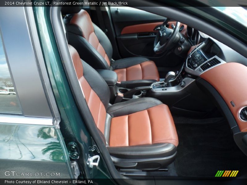Front Seat of 2014 Cruze LT