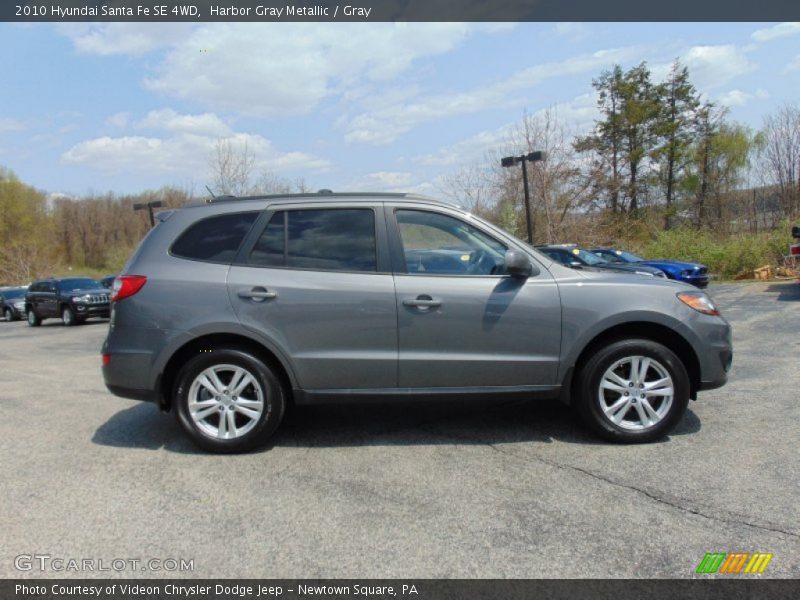 Harbor Gray Metallic / Gray 2010 Hyundai Santa Fe SE 4WD