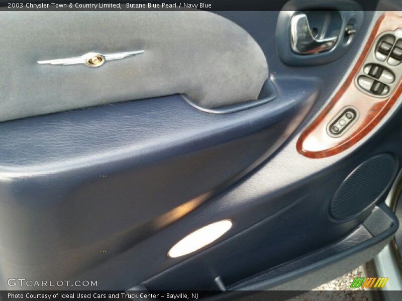 Door Panel of 2003 Town & Country Limited