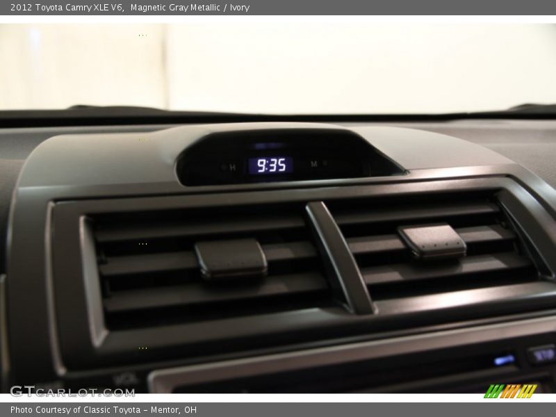 Magnetic Gray Metallic / Ivory 2012 Toyota Camry XLE V6