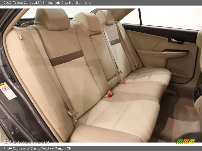 Magnetic Gray Metallic / Ivory 2012 Toyota Camry XLE V6