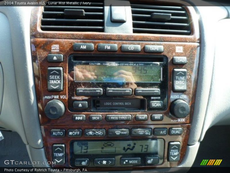 Lunar Mist Metallic / Ivory 2004 Toyota Avalon XLS