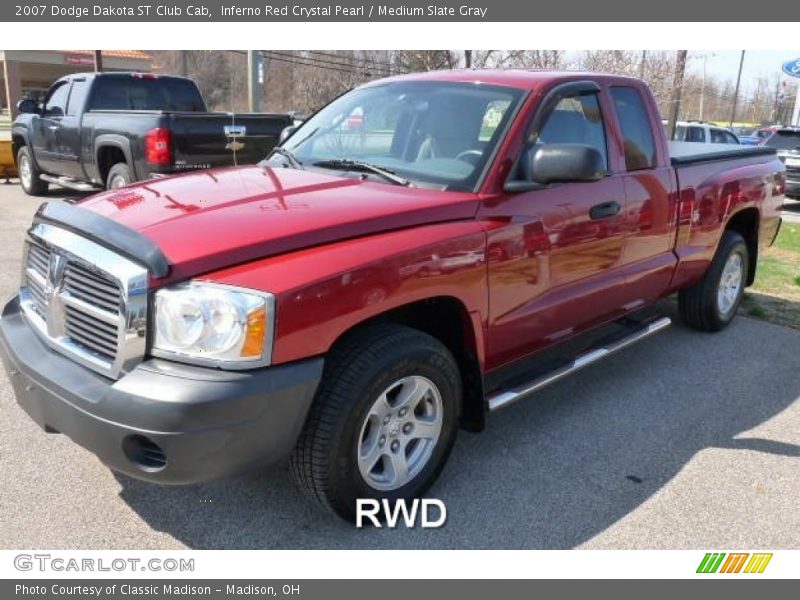 Inferno Red Crystal Pearl / Medium Slate Gray 2007 Dodge Dakota ST Club Cab