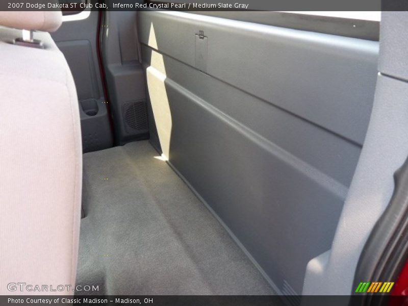 Inferno Red Crystal Pearl / Medium Slate Gray 2007 Dodge Dakota ST Club Cab