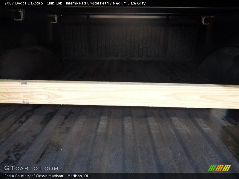 Inferno Red Crystal Pearl / Medium Slate Gray 2007 Dodge Dakota ST Club Cab