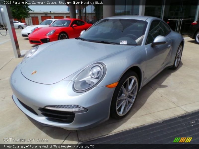Front 3/4 View of 2015 911 Carrera 4 Coupe