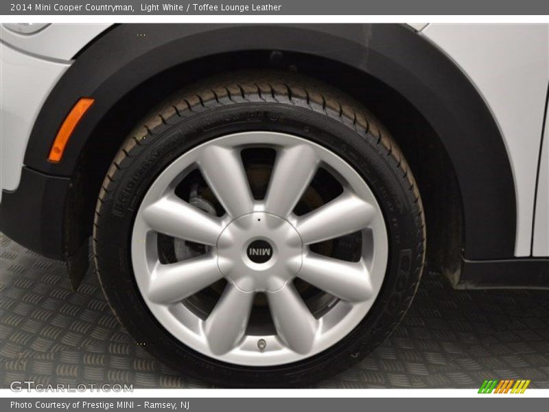 Light White / Toffee Lounge Leather 2014 Mini Cooper Countryman