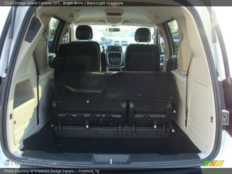Bright White / Black/Light Graystone 2014 Dodge Grand Caravan SXT
