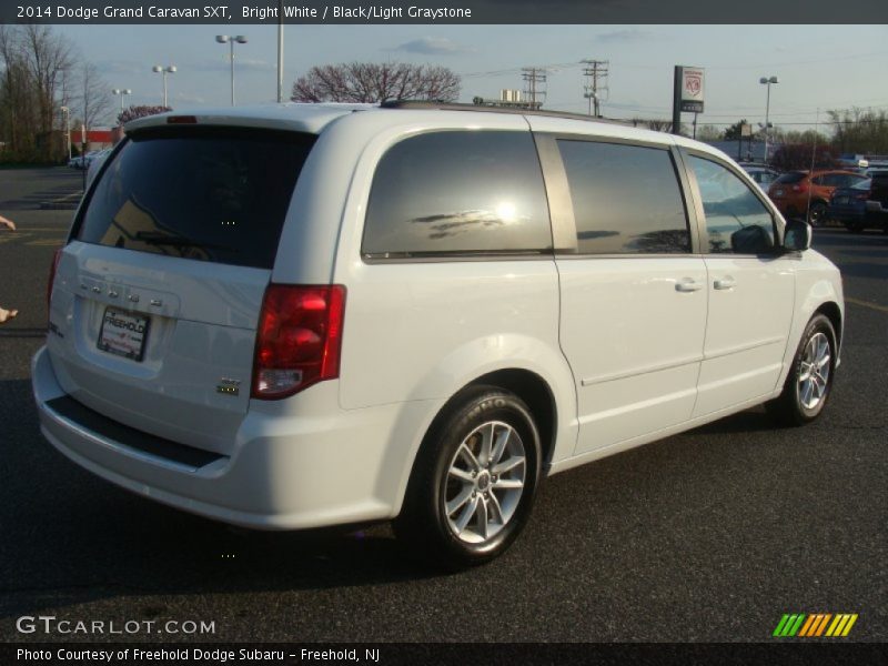 Bright White / Black/Light Graystone 2014 Dodge Grand Caravan SXT
