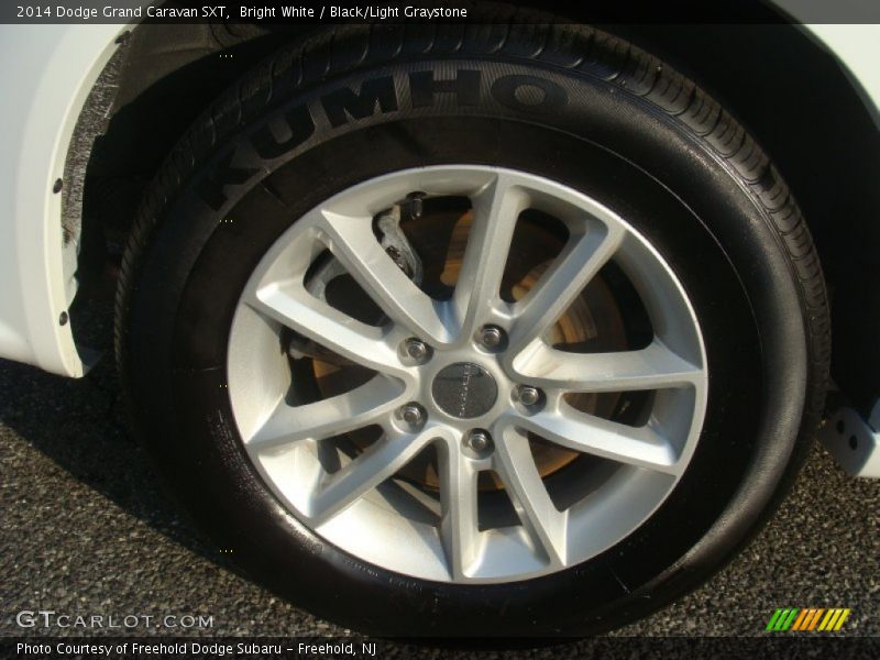 Bright White / Black/Light Graystone 2014 Dodge Grand Caravan SXT