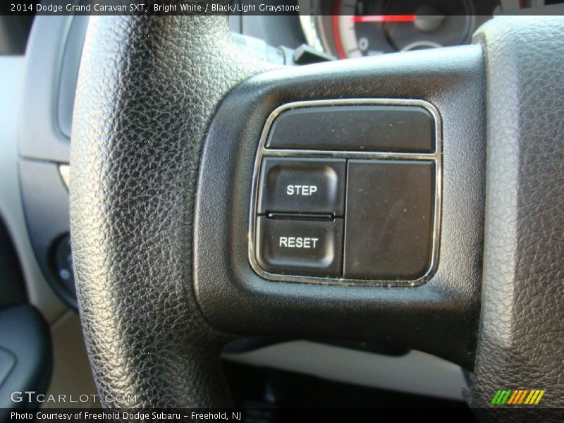 Bright White / Black/Light Graystone 2014 Dodge Grand Caravan SXT