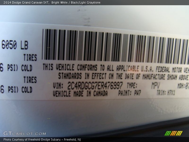 Bright White / Black/Light Graystone 2014 Dodge Grand Caravan SXT
