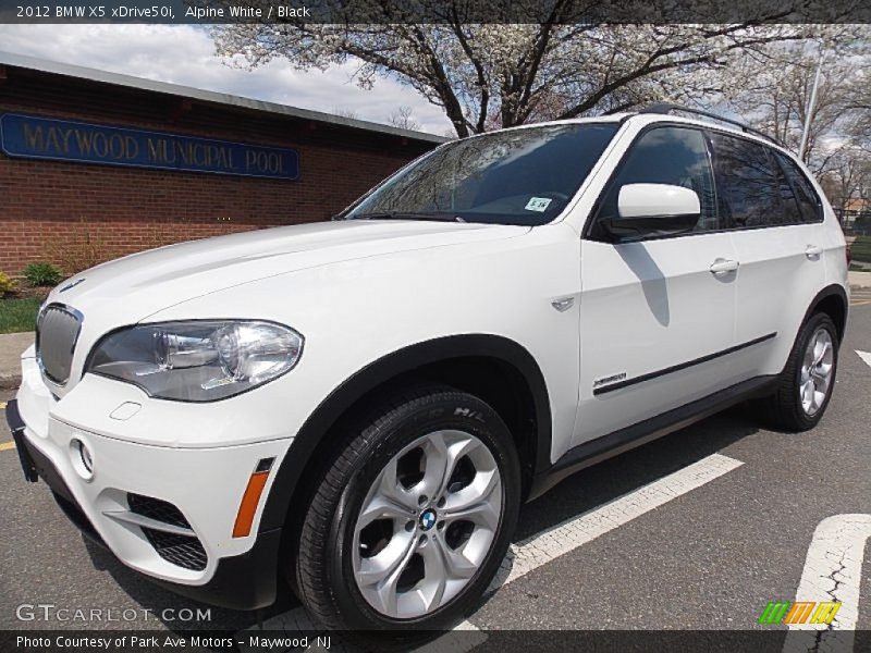 Alpine White / Black 2012 BMW X5 xDrive50i