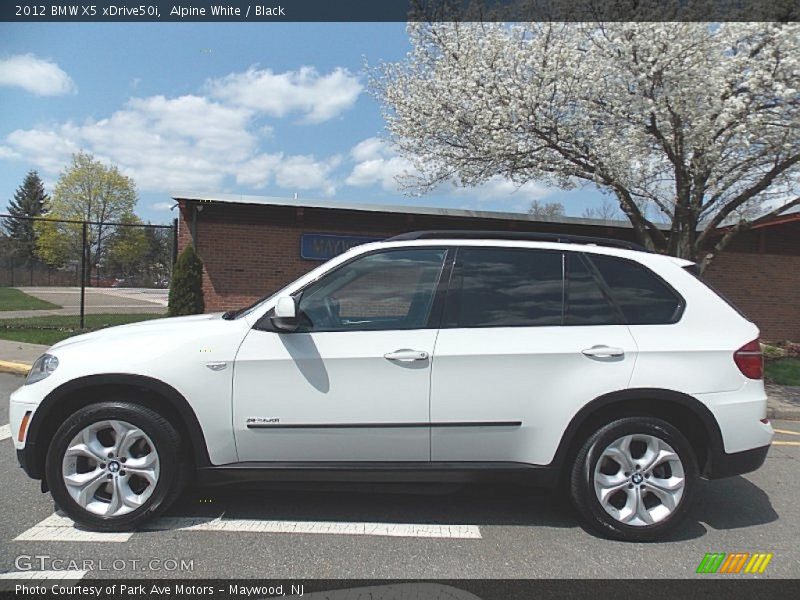 Alpine White / Black 2012 BMW X5 xDrive50i