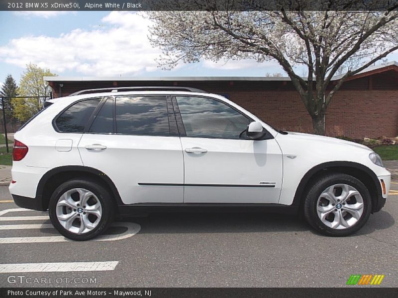 Alpine White / Black 2012 BMW X5 xDrive50i
