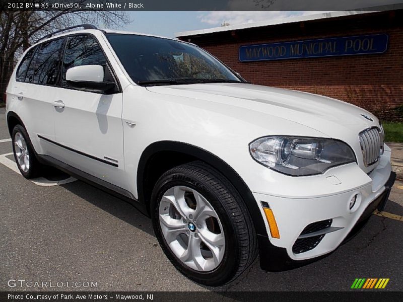 Alpine White / Black 2012 BMW X5 xDrive50i