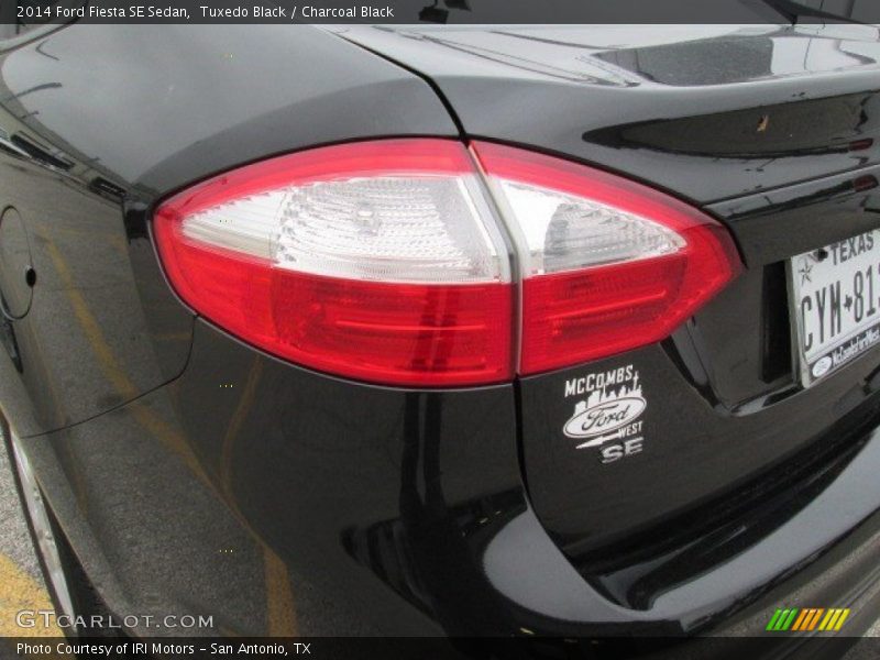 Tuxedo Black / Charcoal Black 2014 Ford Fiesta SE Sedan