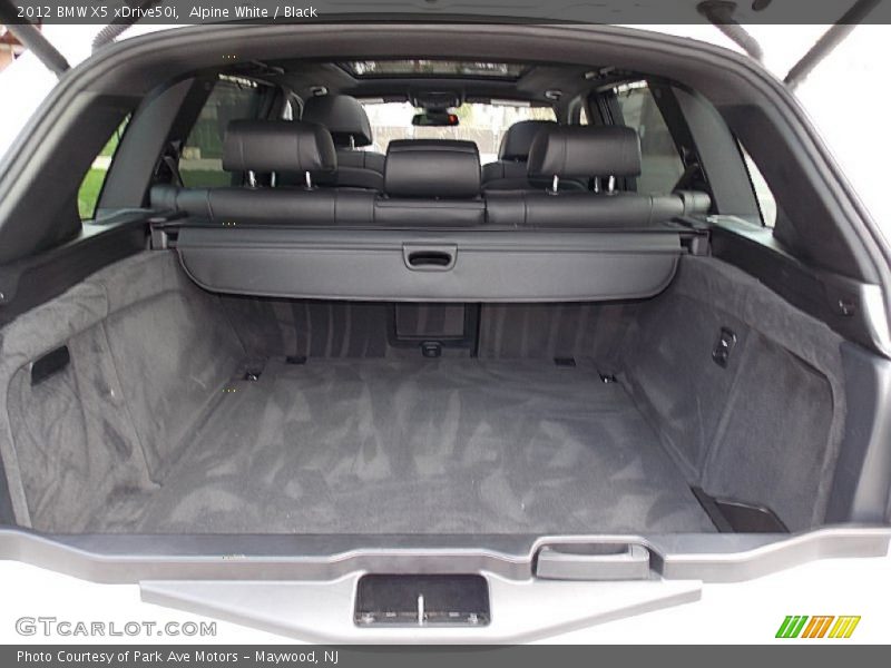 Alpine White / Black 2012 BMW X5 xDrive50i