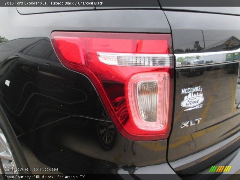 Tuxedo Black / Charcoal Black 2015 Ford Explorer XLT