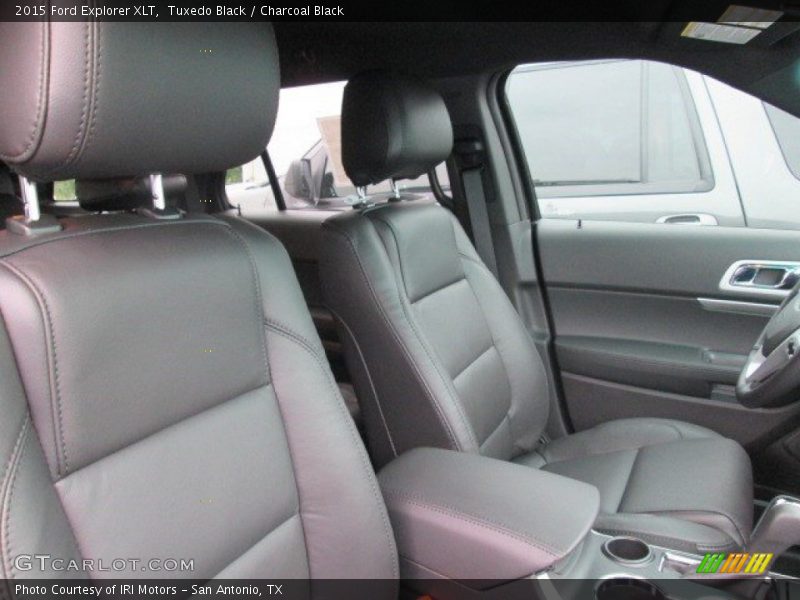 Tuxedo Black / Charcoal Black 2015 Ford Explorer XLT