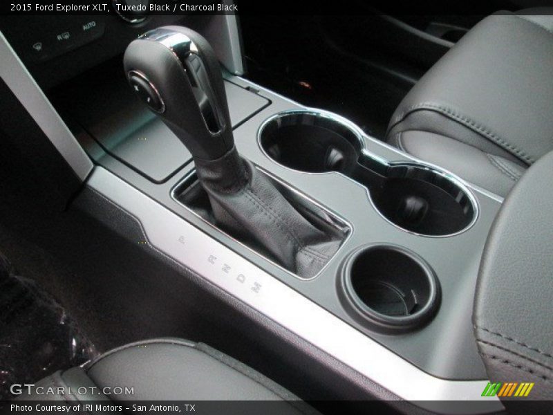 Tuxedo Black / Charcoal Black 2015 Ford Explorer XLT