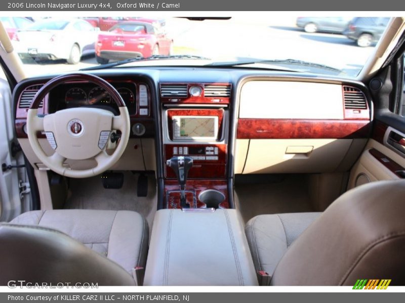 Oxford White / Camel 2006 Lincoln Navigator Luxury 4x4