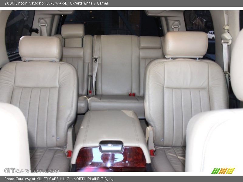 Oxford White / Camel 2006 Lincoln Navigator Luxury 4x4