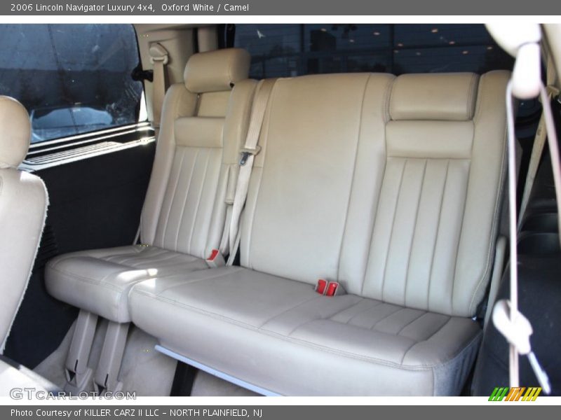 Oxford White / Camel 2006 Lincoln Navigator Luxury 4x4