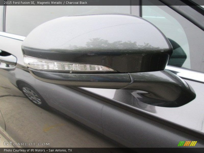 Magnetic Metallic / Charcoal Black 2015 Ford Fusion SE