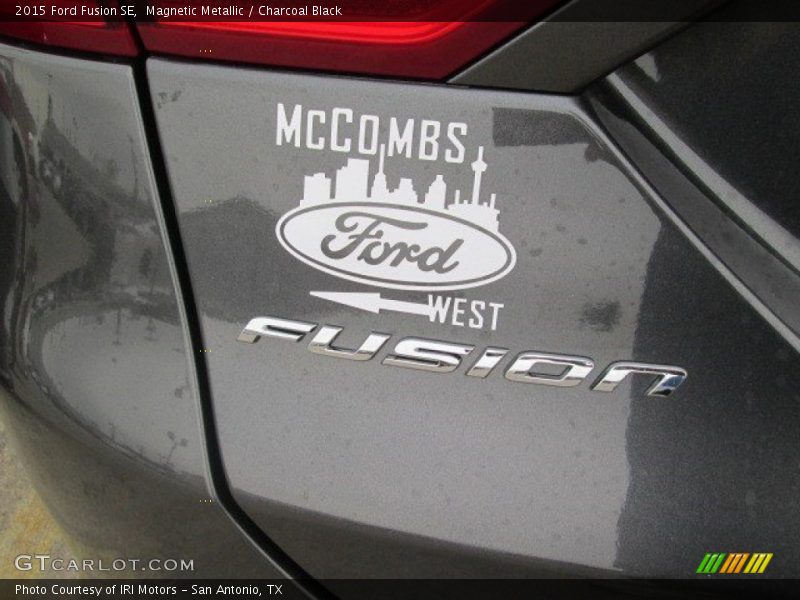 Magnetic Metallic / Charcoal Black 2015 Ford Fusion SE