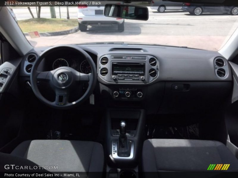 Deep Black Metallic / Black 2012 Volkswagen Tiguan S