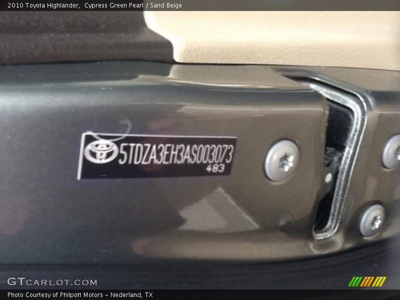 Cypress Green Pearl / Sand Beige 2010 Toyota Highlander