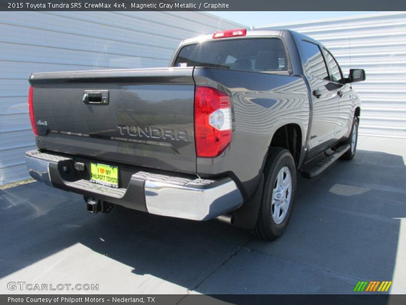Magnetic Gray Metallic / Graphite 2015 Toyota Tundra SR5 CrewMax 4x4