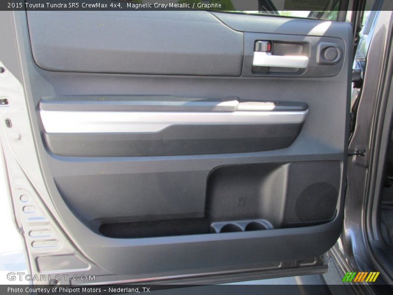 Magnetic Gray Metallic / Graphite 2015 Toyota Tundra SR5 CrewMax 4x4