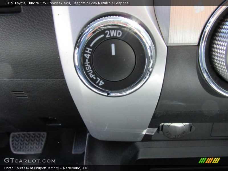 Magnetic Gray Metallic / Graphite 2015 Toyota Tundra SR5 CrewMax 4x4