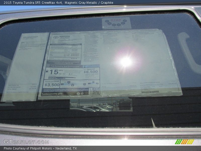 Magnetic Gray Metallic / Graphite 2015 Toyota Tundra SR5 CrewMax 4x4