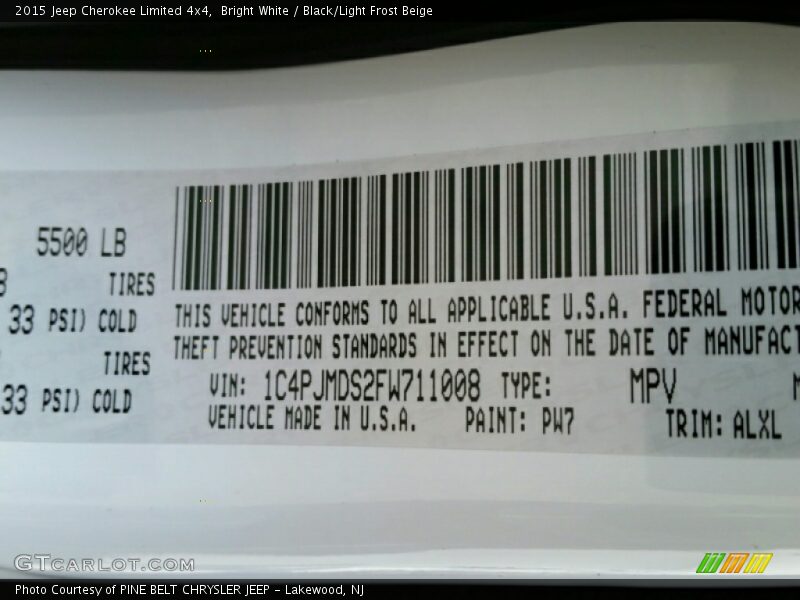 Bright White / Black/Light Frost Beige 2015 Jeep Cherokee Limited 4x4