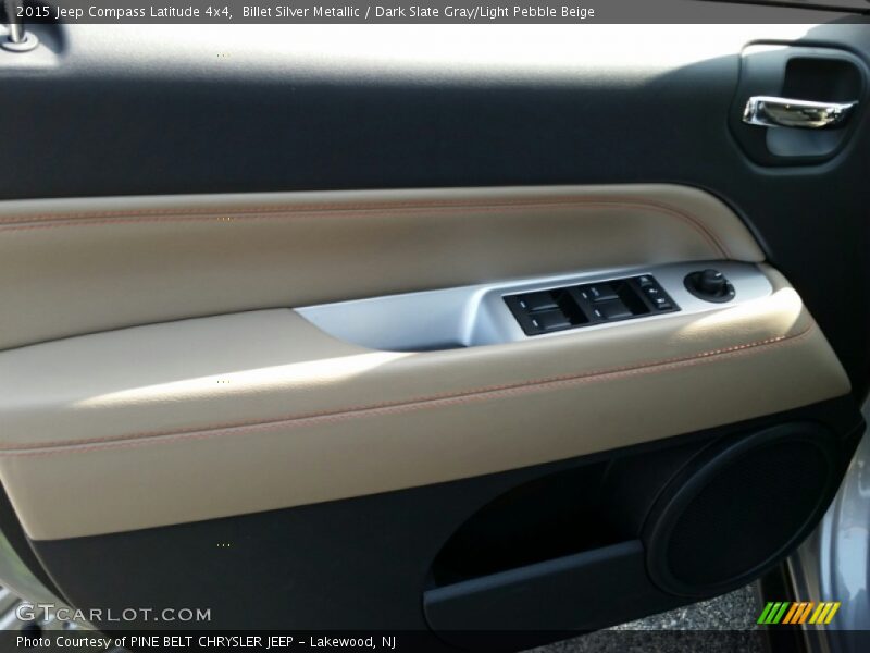 Billet Silver Metallic / Dark Slate Gray/Light Pebble Beige 2015 Jeep Compass Latitude 4x4