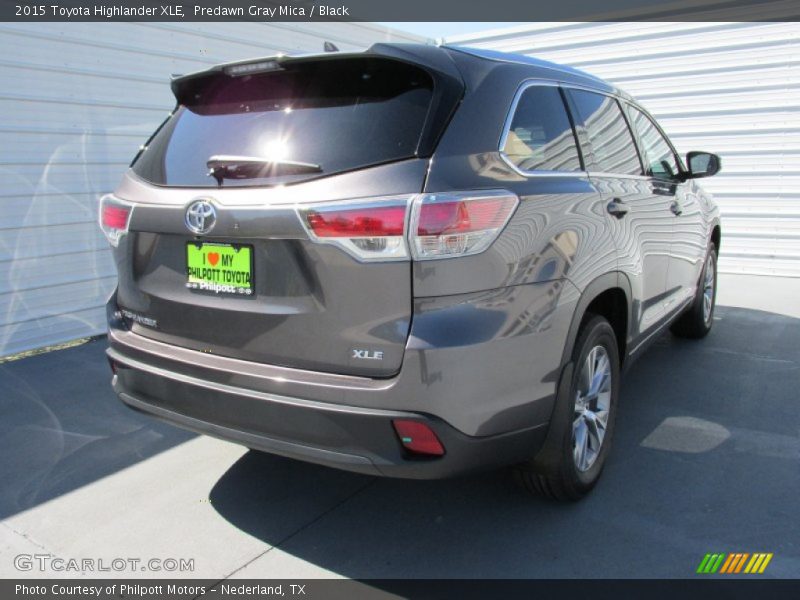 Predawn Gray Mica / Black 2015 Toyota Highlander XLE