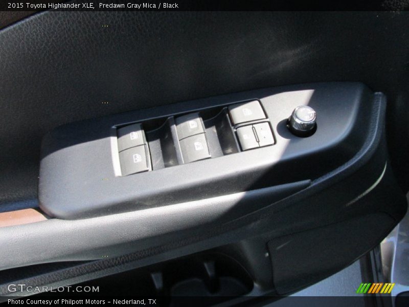 Predawn Gray Mica / Black 2015 Toyota Highlander XLE