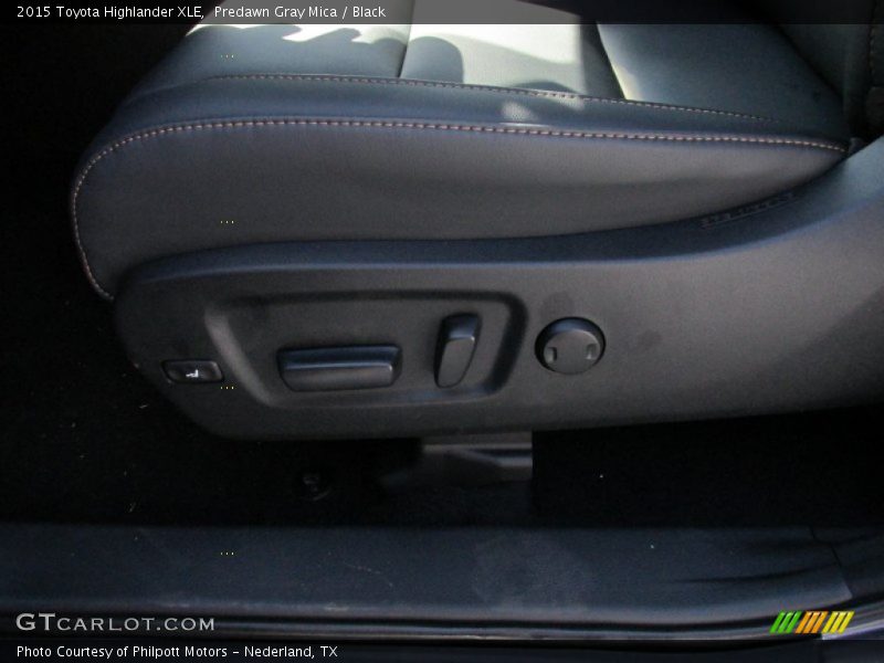 Predawn Gray Mica / Black 2015 Toyota Highlander XLE