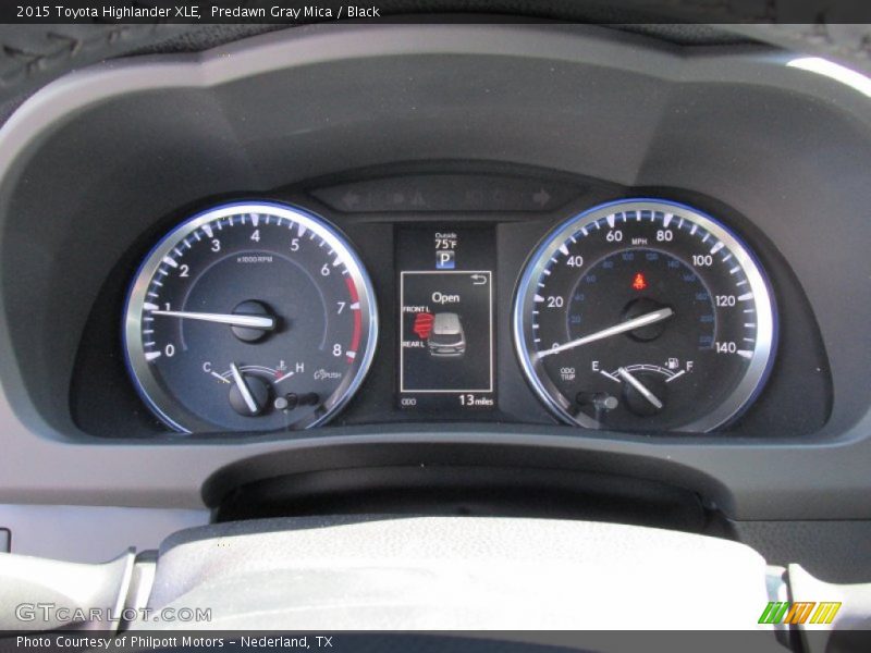 Predawn Gray Mica / Black 2015 Toyota Highlander XLE
