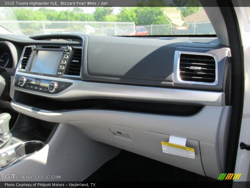 Blizzard Pearl White / Ash 2015 Toyota Highlander XLE