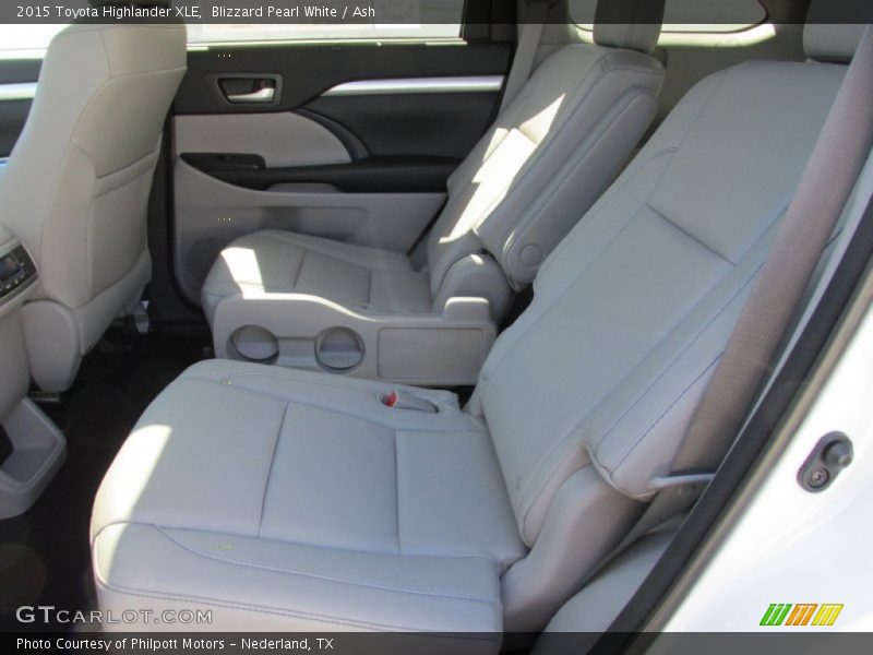Blizzard Pearl White / Ash 2015 Toyota Highlander XLE