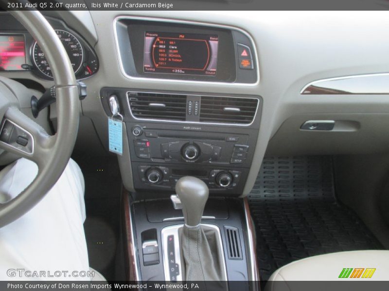 Ibis White / Cardamom Beige 2011 Audi Q5 2.0T quattro