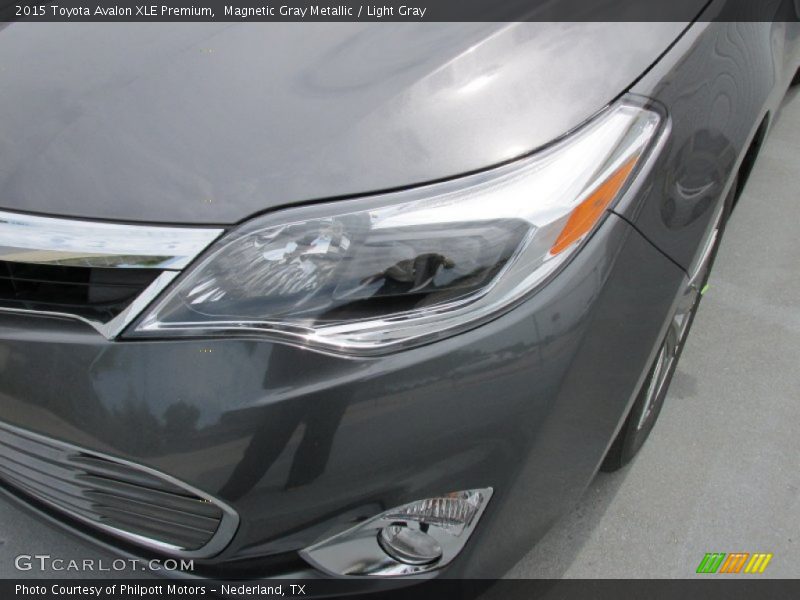 Magnetic Gray Metallic / Light Gray 2015 Toyota Avalon XLE Premium