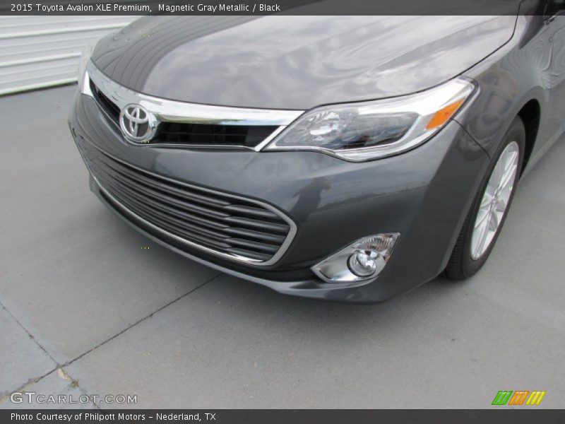 Magnetic Gray Metallic / Black 2015 Toyota Avalon XLE Premium